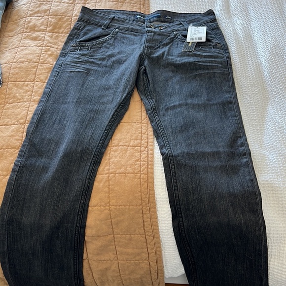 Miss Sixty Jeans in black- SOLD - Picture 6 of 9